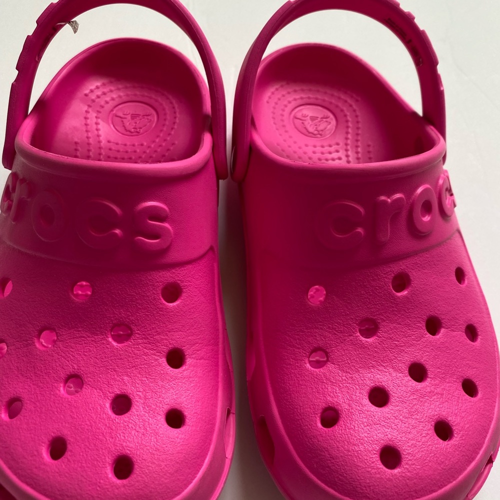Kids pink Crocs. Like new. Size J 1.
